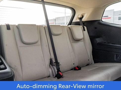 Used 2022 Subaru Ascent Limited image 14