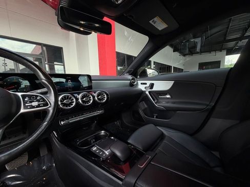 Used 2021 Mercedes-Benz CLA 250 4MATIC w/ Premium Package image 19