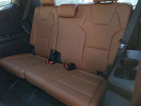 Certified 2025 Kia Telluride SX Prestige X-Line AWD/4WD image 17