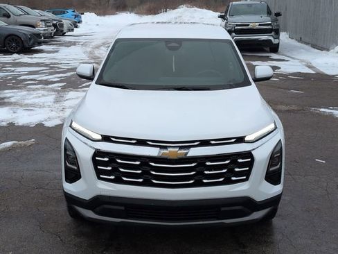 New 2026 Chevrolet Equinox LT AWD/4WD image 21