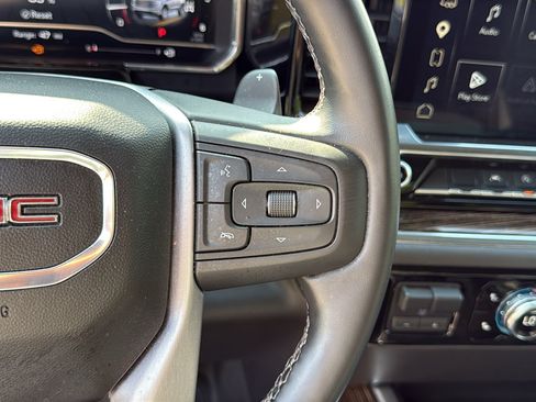 Certified 2025 GMC Sierra 1500 Elevation AWD/4WD image 17
