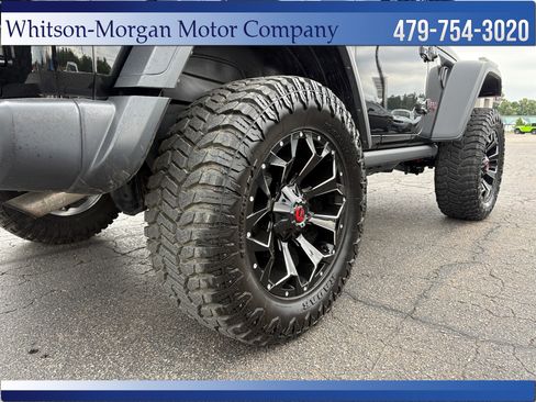 Used 2019 Jeep Wrangler Rubicon AWD/4WD image 10