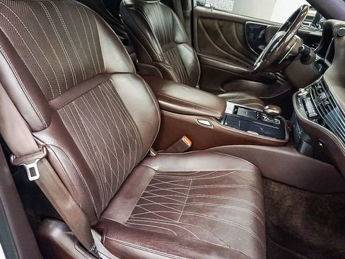 Used 2018 Lexus LS 500 w/ Interior Upgrade Package RWD image 16