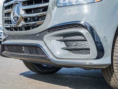 New 2026 Mercedes-Benz GLS 450 4MATIC image 14