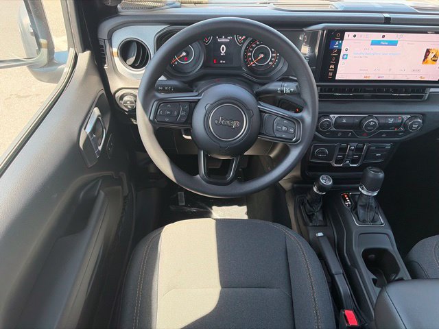 New 2026 Jeep Gladiator Sport AWD/4WD image 34