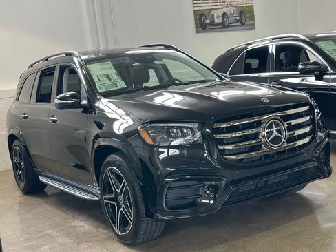 New 2026 Mercedes-Benz GLS 450 4MATIC image 7