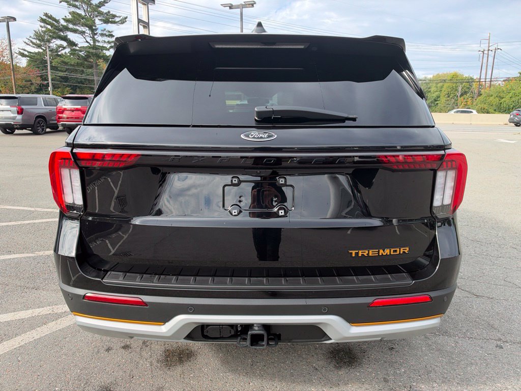 Used 2026 Ford Explorer Tremor AWD/4WD image 6