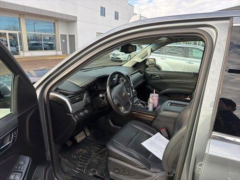 Used 2018 Chevrolet Tahoe LT image 8