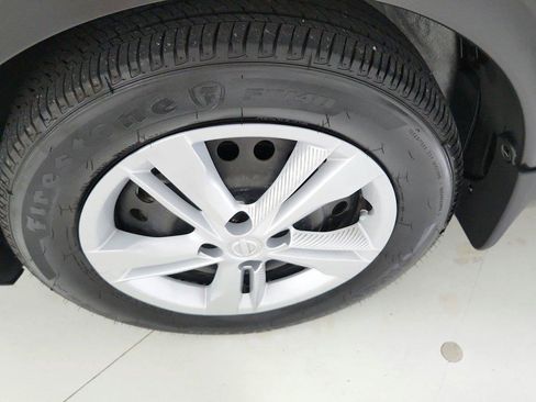 Certified 2025 Nissan Kicks Play S FWD image 33