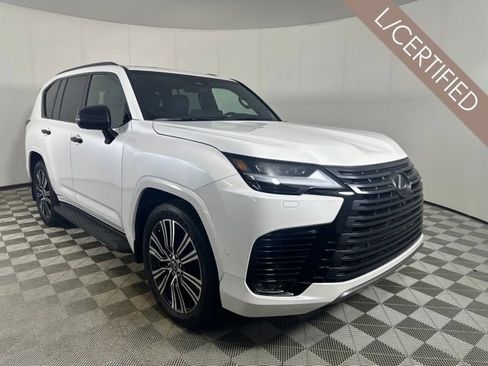 Used 2025 Lexus LX 700h Luxury w/ Appearance Package AWD/4WD image 1
