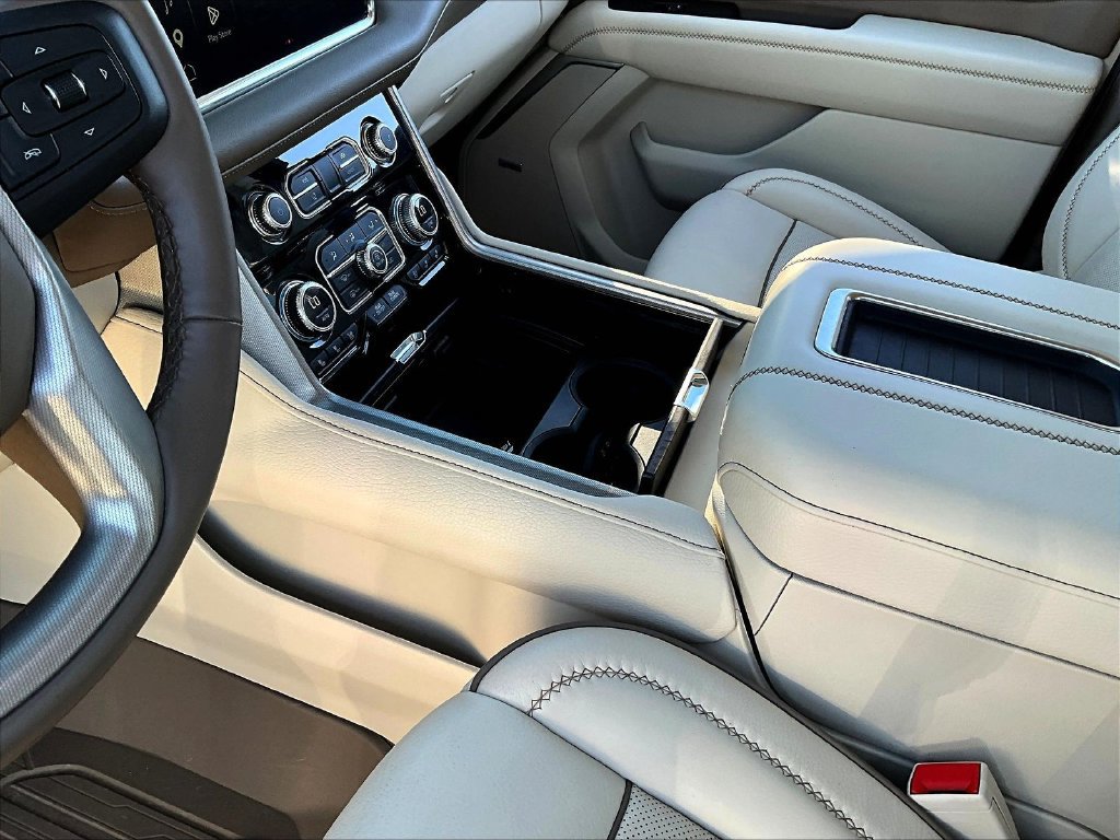Used 2023 GMC Yukon Denali w/ Max Trailering Package AWD/4WD image 20