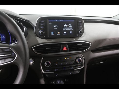 Used 2019 Hyundai Santa Fe SEL AWD/4WD image 9