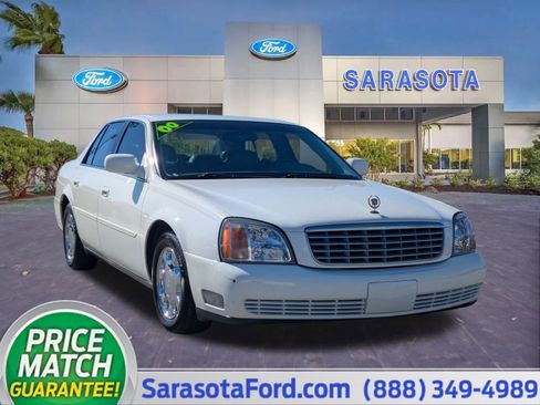 Used 2000 Cadillac De Ville w/ Comfort/Convenience Pkg image 1