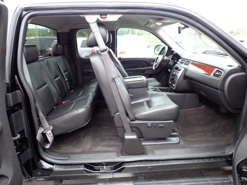 Used 2013 GMC Sierra 2500 SLT w/ SLT Convenience Package AWD/4WD image 10