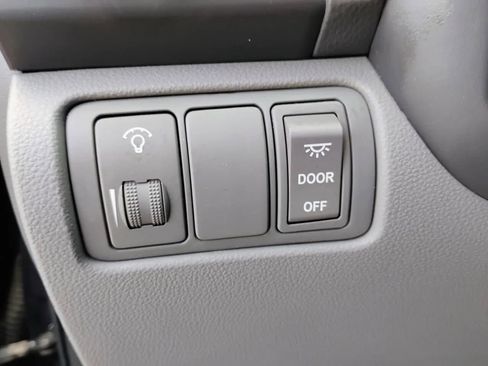 Used 2014 Kia Sedona EX image 18