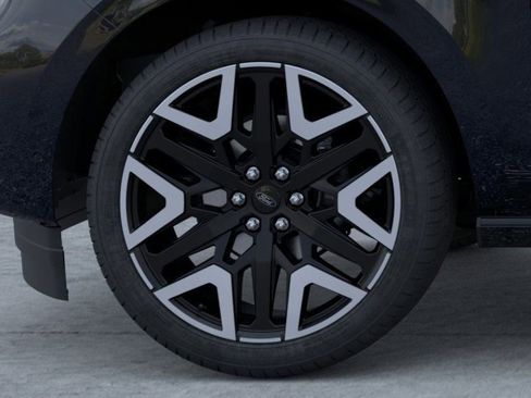 New 2025 Ford Expedition Platinum w/ Platinum Ultimate Package image 19