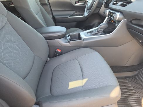 Certified 2023 Toyota RAV4 XLE w/ Convenience Package FWD image 13