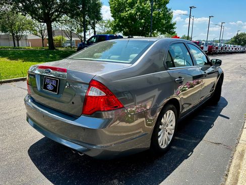 Used 2010 Ford Fusion Hybrid FWD image 8