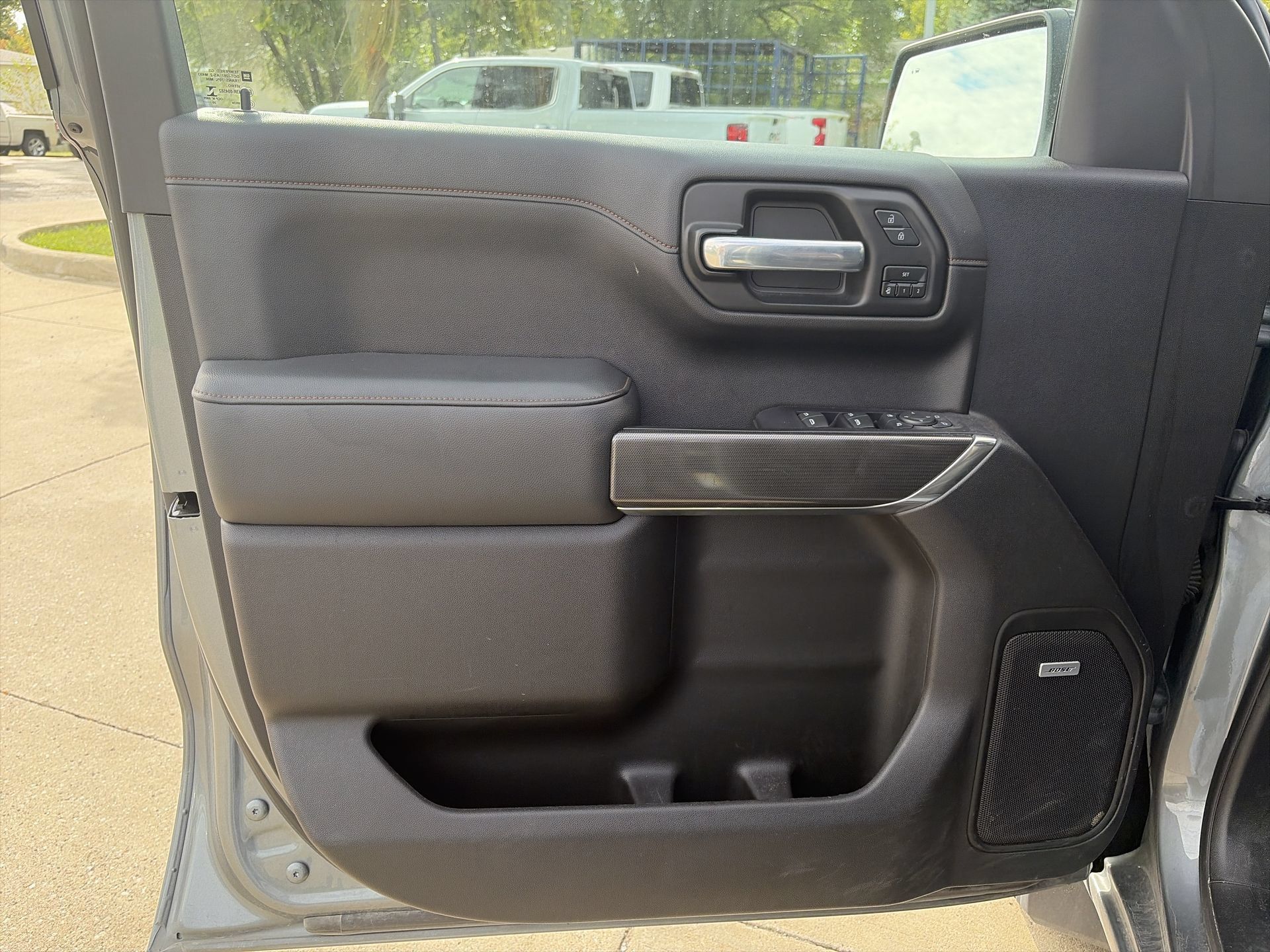 Used 2020 GMC Sierra 1500 AT4 w/ Off-Road Performance Package AWD/4WD image 24