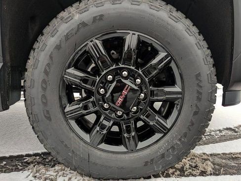 New 2026 GMC Sierra 2500 AT4 w/ AT4 Premium Plus Package image 11