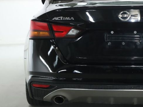 Used 2019 Nissan Altima 2.5 SR image 14