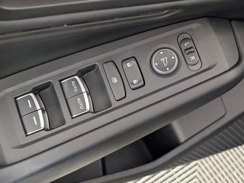 Used 2024 Honda Accord EX image 11