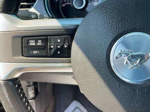 Used 2013 Ford Mustang GT Premium RWD image 14