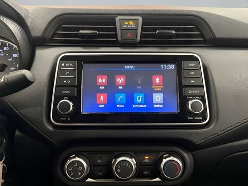 Used 2024 Nissan Versa S w/ Trunk Package FWD image 25