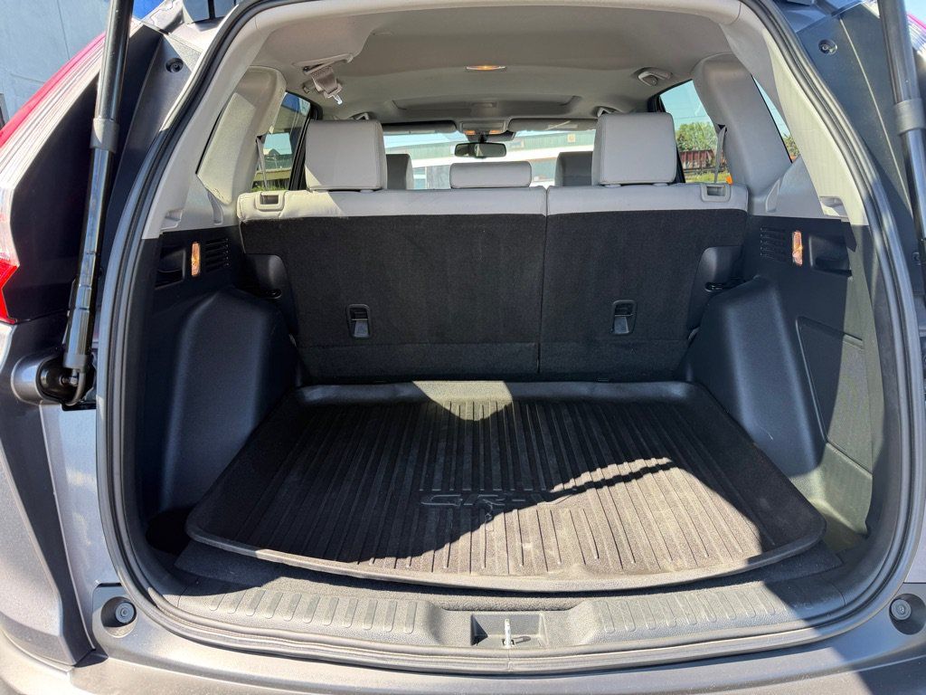 Used 2017 Honda CR-V Touring image 25