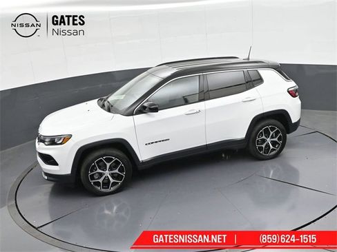 Used 2024 Jeep Compass Limited image 46
