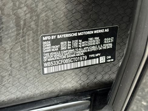 Used 2025 BMW iX M60 image 36