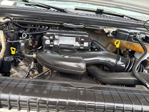 Used 2005 Ford F250 4x4 SuperCab Super Duty image 18