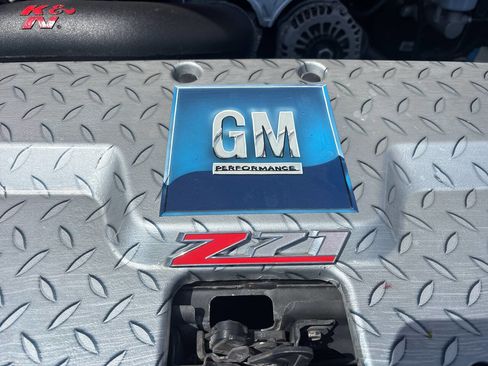 Used 2011 Chevrolet Silverado 1500 LT w/ Interior Plus Package AWD/4WD image 37