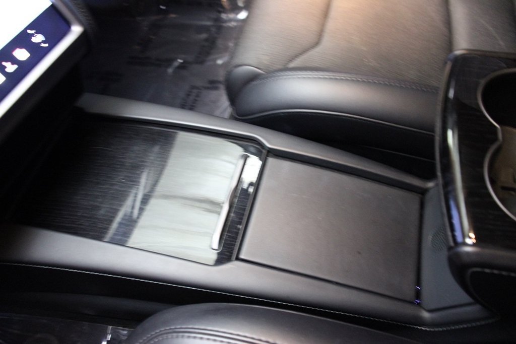 Used 2018 Tesla Model S AWD image 46