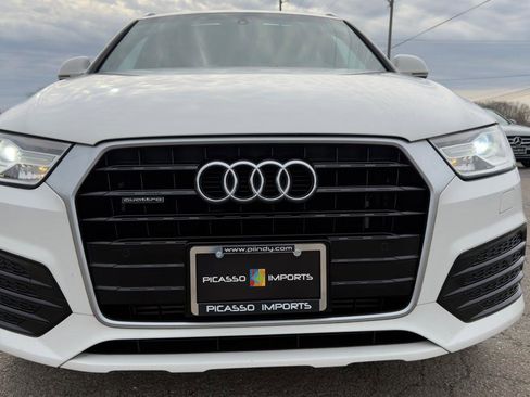 Used 2018 Audi Q3 2.0T Premium w/ Convenience Package image 16