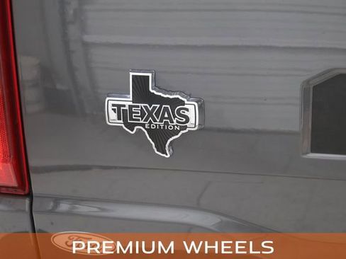 Used 2021 Ford F150 XLT w/ Equipment Group 302A High AWD/4WD image 9