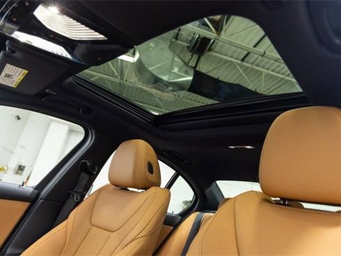 New 2026 BMW 330i xDrive Sedan w/ Premium Package image 16