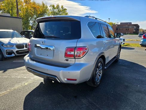 Used 2019 Nissan Armada SL w/ Premium Package image 3