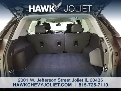 Used 2024 GMC Terrain SLE AWD/4WD image 20