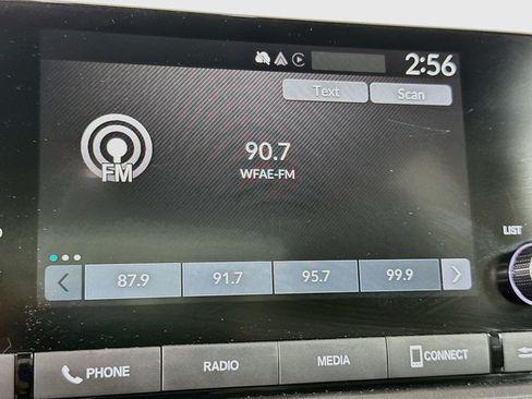 Used 2024 Honda Accord EX image 22