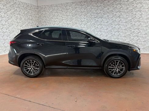 Used 2022 Lexus NX 250 FWD image 6