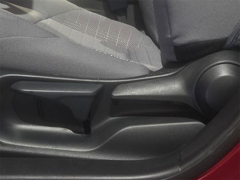 Certified 2025 Toyota Corolla SE image 18