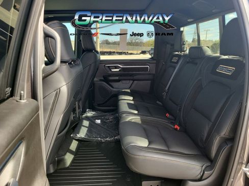New 2026 RAM 1500 Big Horn AWD/4WD image 16