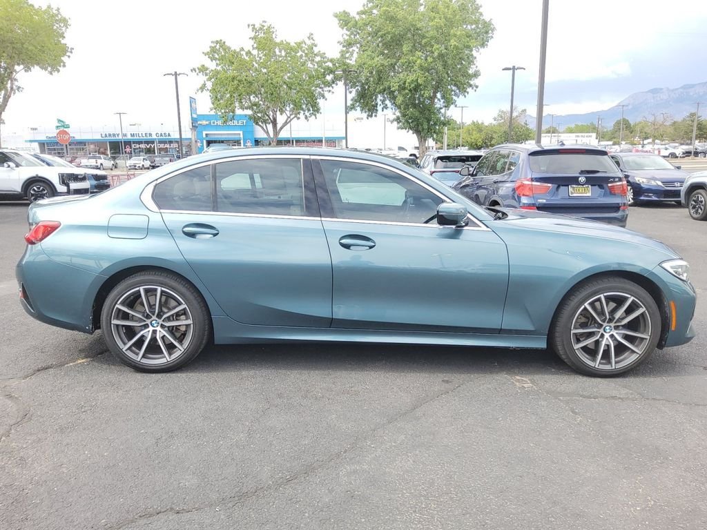 Used 2020 BMW 330i xDrive Sedan w/ Convenience Package AWD/4WD image 24