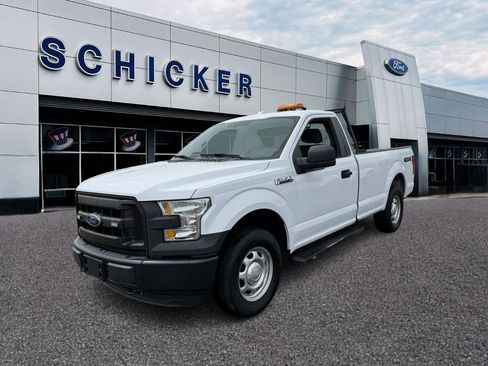 Used 2016 Ford F150 XL w/ Equipment Group 101A Mid AWD/4WD image 4