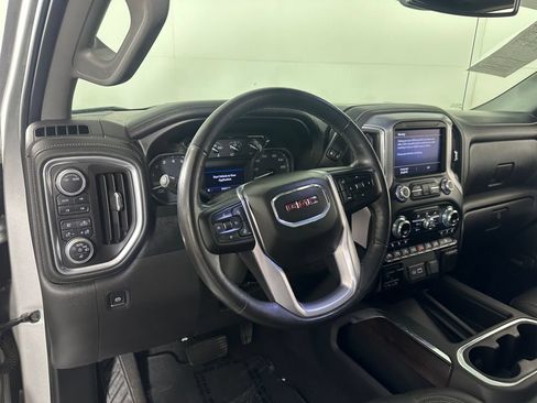 Used 2020 GMC Sierra 1500 SLT w/ SLT Premium Plus Package AWD/4WD image 18