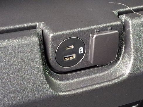 Certified 2021 Ford F150 Lariat image 11