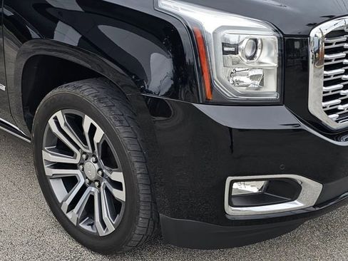 Used 2018 GMC Yukon Denali w/ Denali Ultimate Package image 10