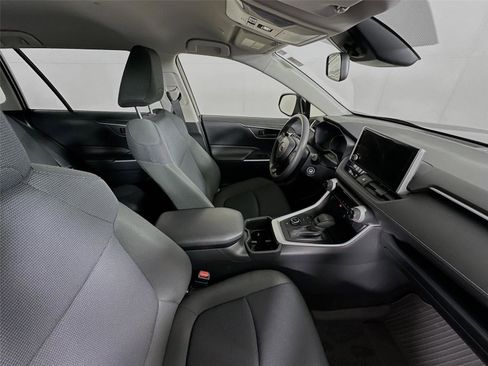 Certified 2025 Toyota RAV4 LE AWD/4WD image 26