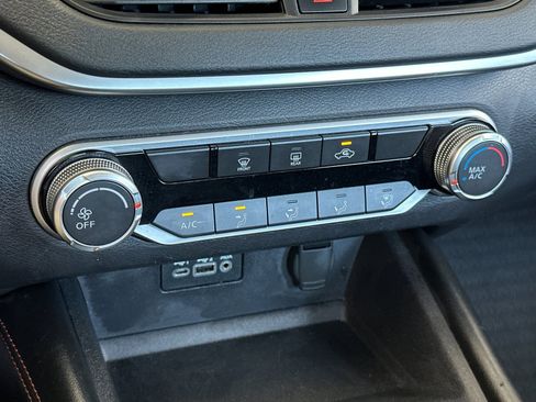 Used 2022 Nissan Altima 2.5 SR image 21